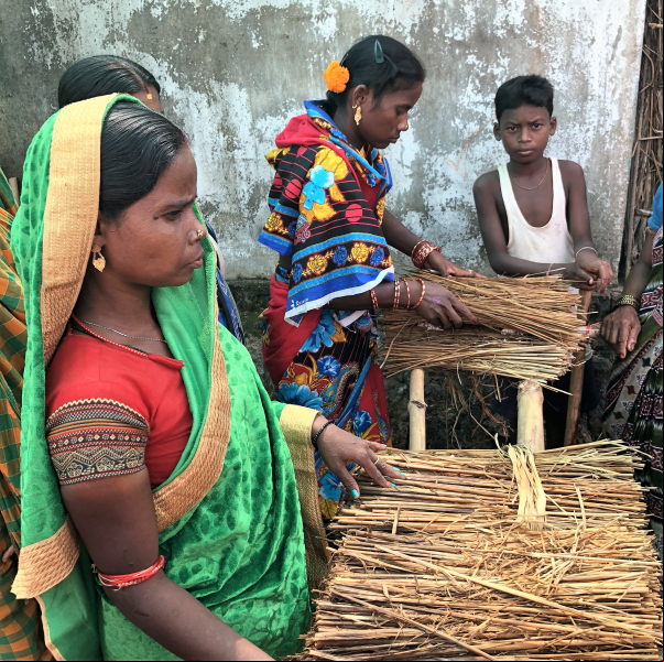 Mujer y pobreza en India. Foto:Manos Unidas