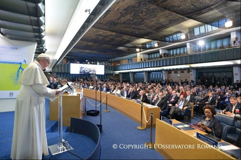 Francisco ante la FAO: un tirón de orejas a la comunidad internacional