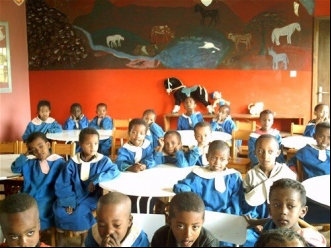 Los niños de Buccama podrán asistir a clases de primaria hasta el cuarto curso en su nuevo colegio promovido desde Manos Unidas Valencia.