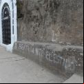 “A Berta la mató el Estado”, reza una pintada en la entrada de una iglesia en La Esperanza